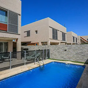  Villa Mas Den Reig Only Families